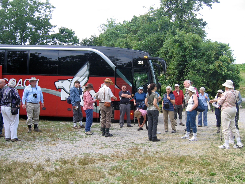 prehistoric-society-bus-arriving-at-piney-creek-site